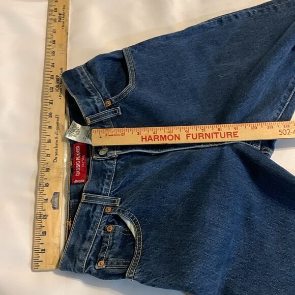 Levi's Classic Relaxed Vintage 550 women's size 6 relaxed fit tapered leg jeans - Picture 5 of 8